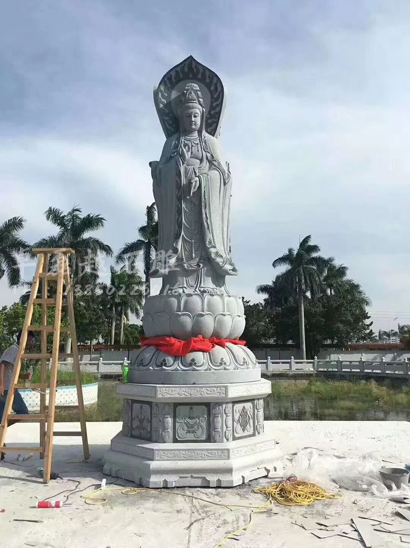 石雕观音